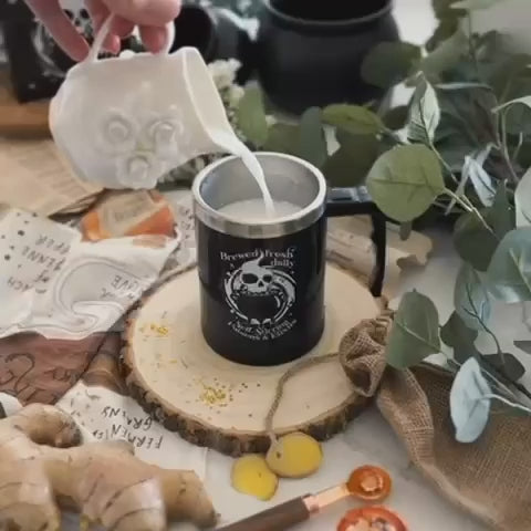 Self-Stirring Poisons Mug